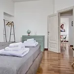 Rainbow House With Garage * Темпио-Паузания