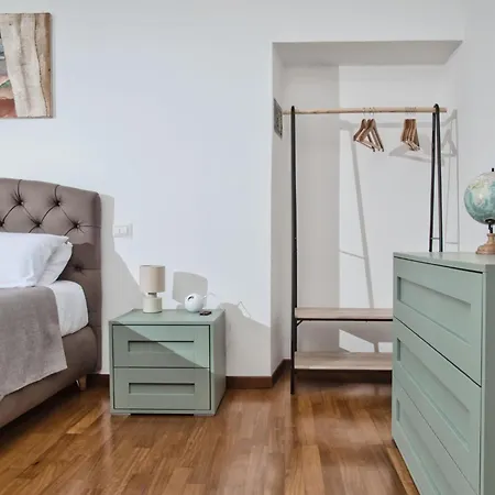 Apartament Rainbow House *